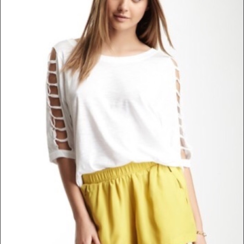 BCBGeneration 3/4 Knot Sleeve Tee - White L - NWT